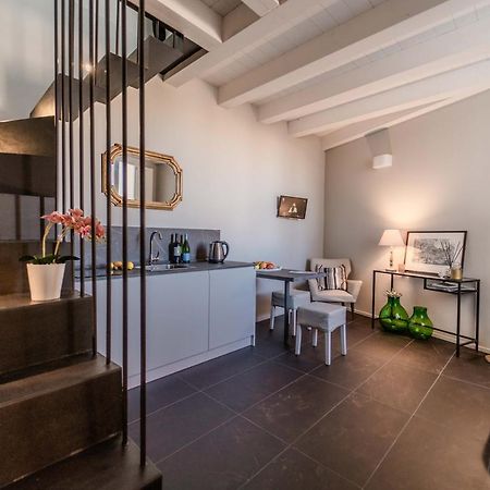 Ortigia Charming Suite Syrakusa Exteriör bild