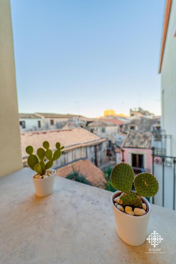 Ortigia Charming Suite Syrakusa Exteriör bild